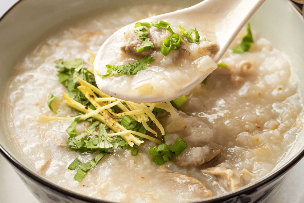 Thịt vịt nấu với rau gì cho bé ăn dặm là câu hỏi được nhiều mẹ quan tâm khi muốn bổ sung đạm động vật mới cho thực đơn ăn dặm của con